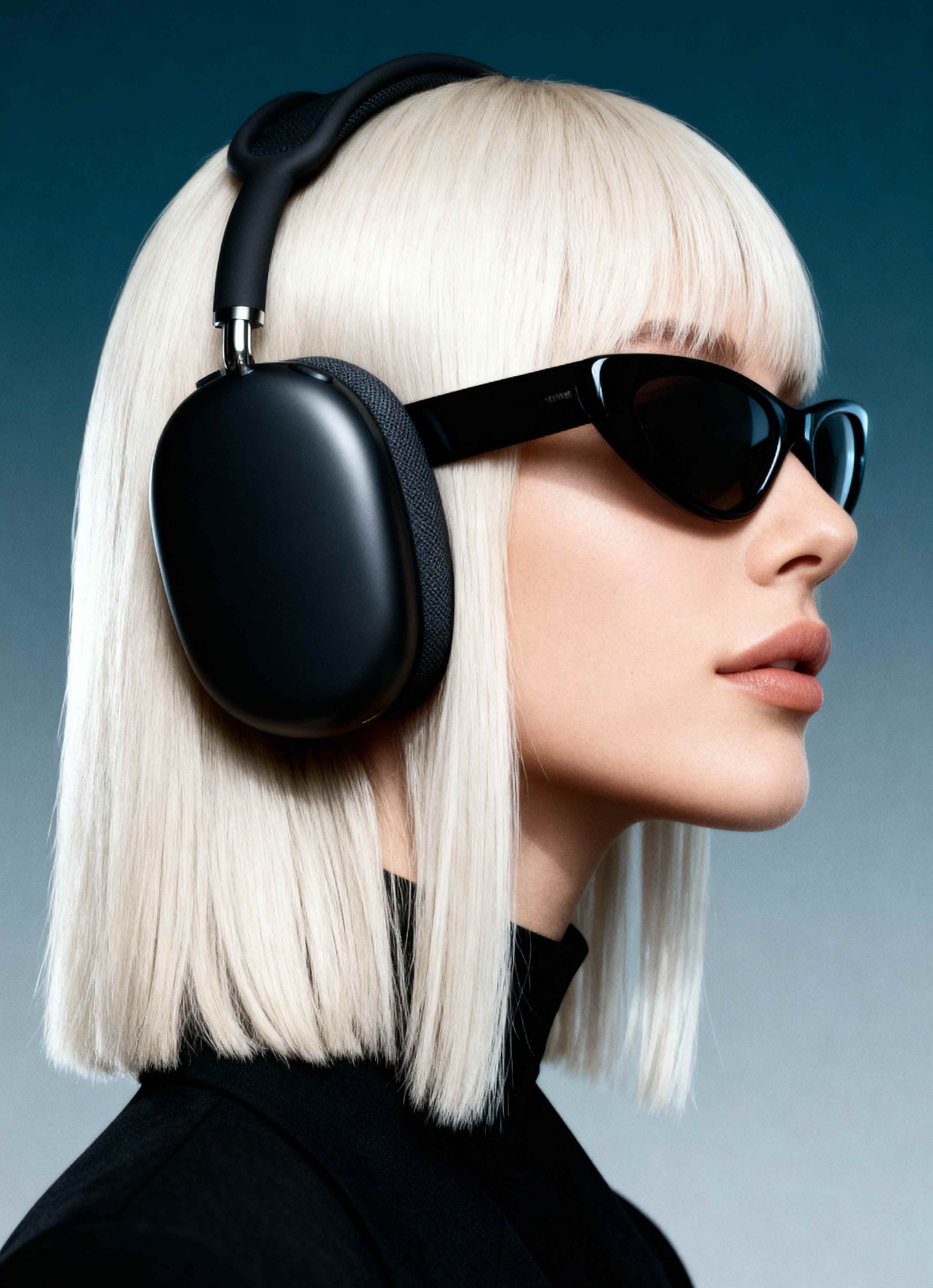 Auth panel illustration